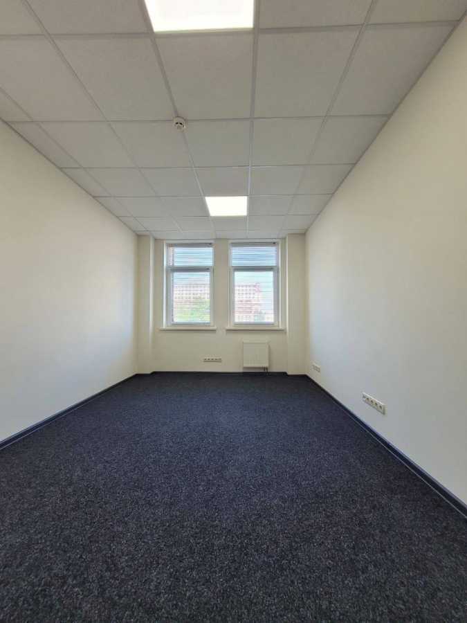Оренда офісу 340 м², Спаська вул., 5
