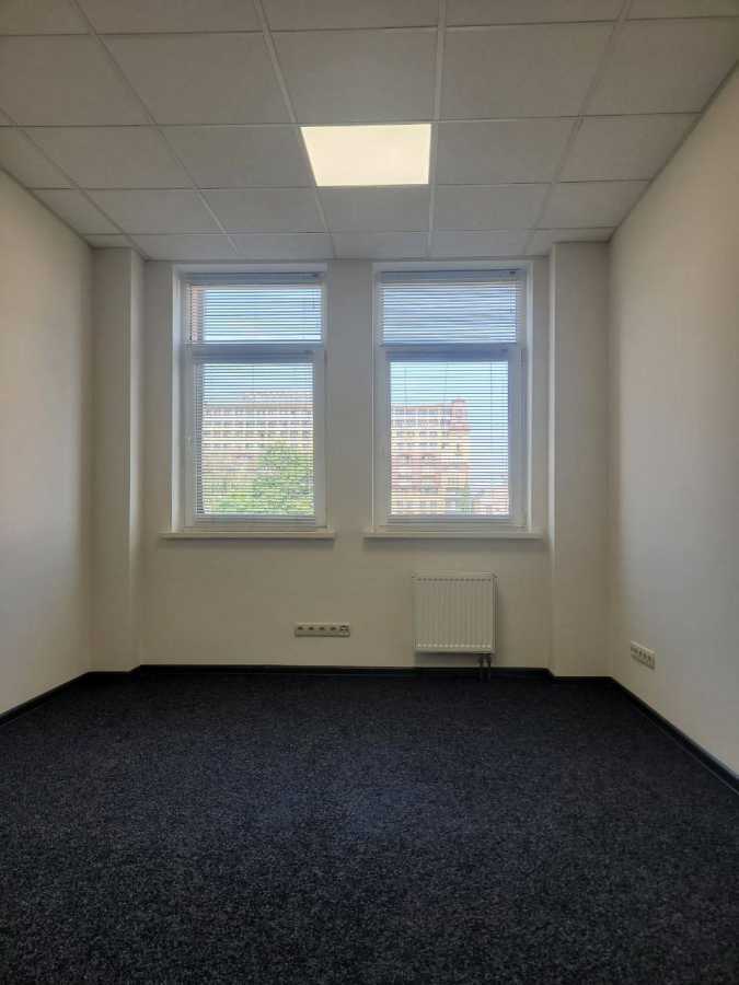 Оренда офісу 340 м², Спаська вул., 5