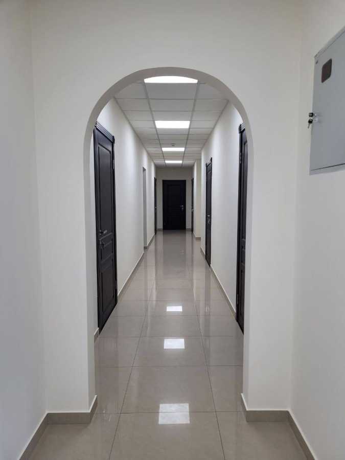 Оренда офісу 340 м², Спаська вул., 5