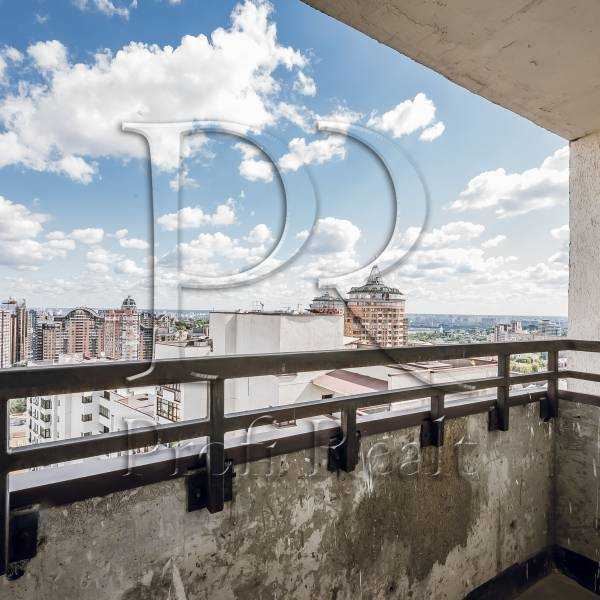 Продаж 3-кімнатної квартири 132 м², Євгена Коновальця вул., 44А