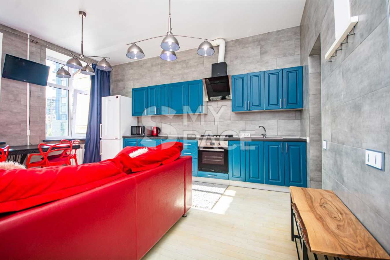 Продажа 2-комнатной квартиры 47 м², Джона Маккейна ул., 9