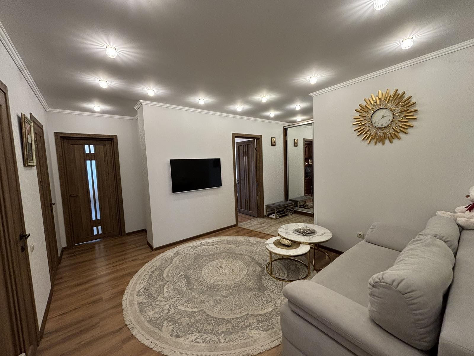 Продажа 2-комнатной квартиры 91 м², Малиновского Маршала ул., 16Б