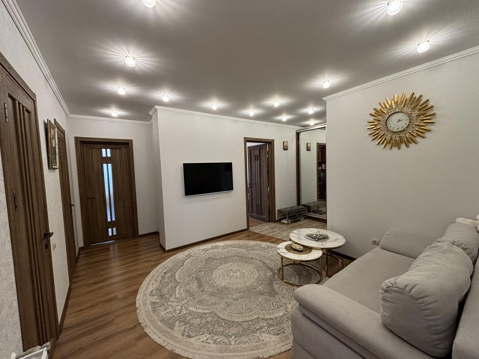 Продажа 2-комнатной квартиры 91 м², Малиновского Маршала ул., 16Б