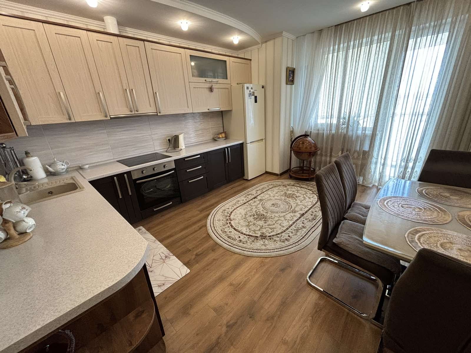 Продажа 2-комнатной квартиры 91 м², Малиновского Маршала ул., 16Б