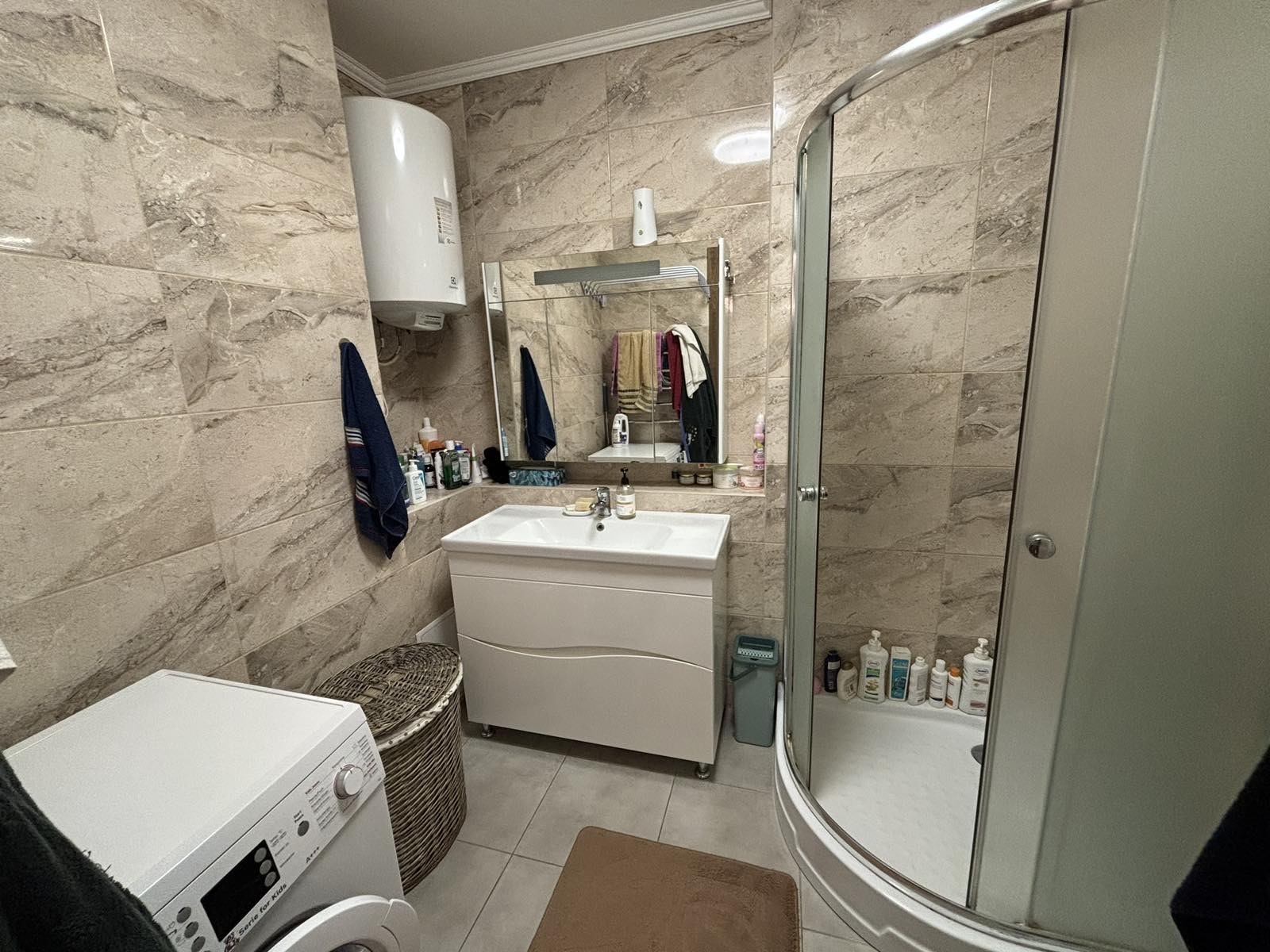 Продажа 2-комнатной квартиры 91 м², Малиновского Маршала ул., 16Б