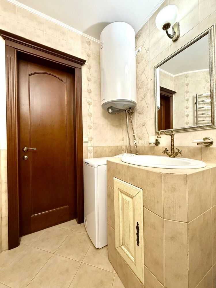Продаж 3-кімнатної квартири 103 м², Смілянська, 15