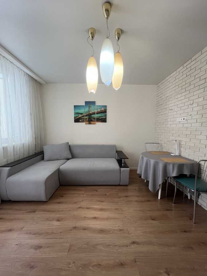 Продажа 1-комнатной квартиры 49 м², Ломоносова ул., 48