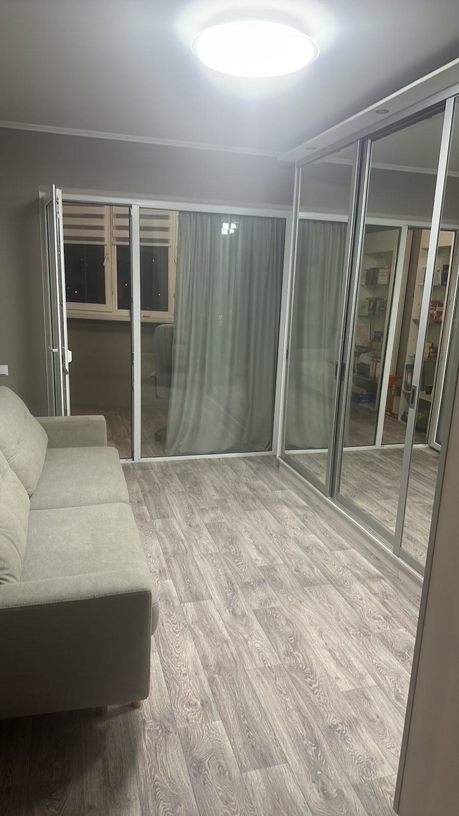 Продаж 3-кімнатної квартири 65 м², Левитана вул., 101