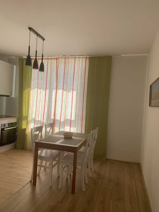 Аренда 1-комнатной квартиры 41 м², Глубочицкая ул.