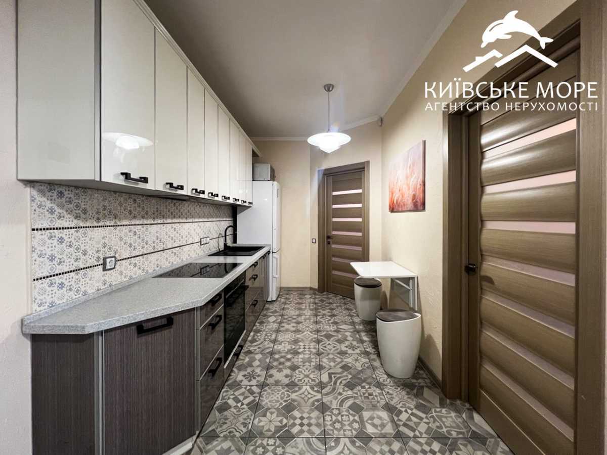 Продаж 3-кімнатної квартири 63.4 м², Воскресенська вул., 16Б