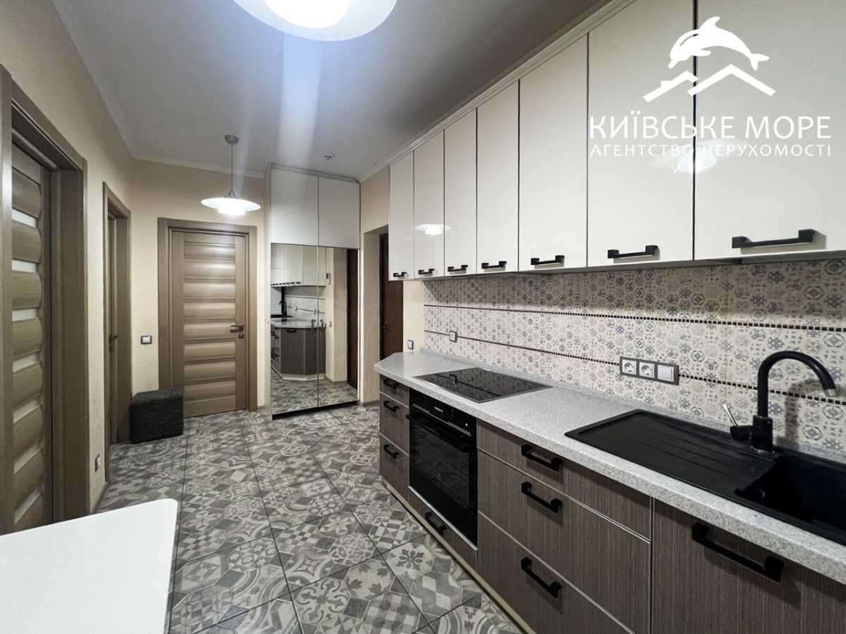 Продаж 3-кімнатної квартири 63.4 м², Воскресенська вул., 16Б
