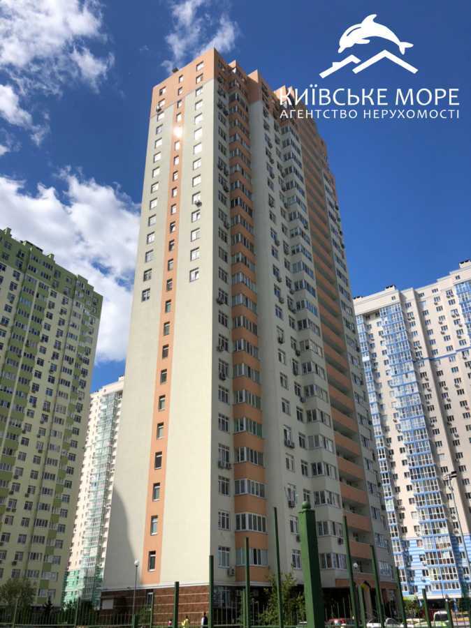 Продаж 3-кімнатної квартири 63.4 м², Воскресенська вул., 16Б