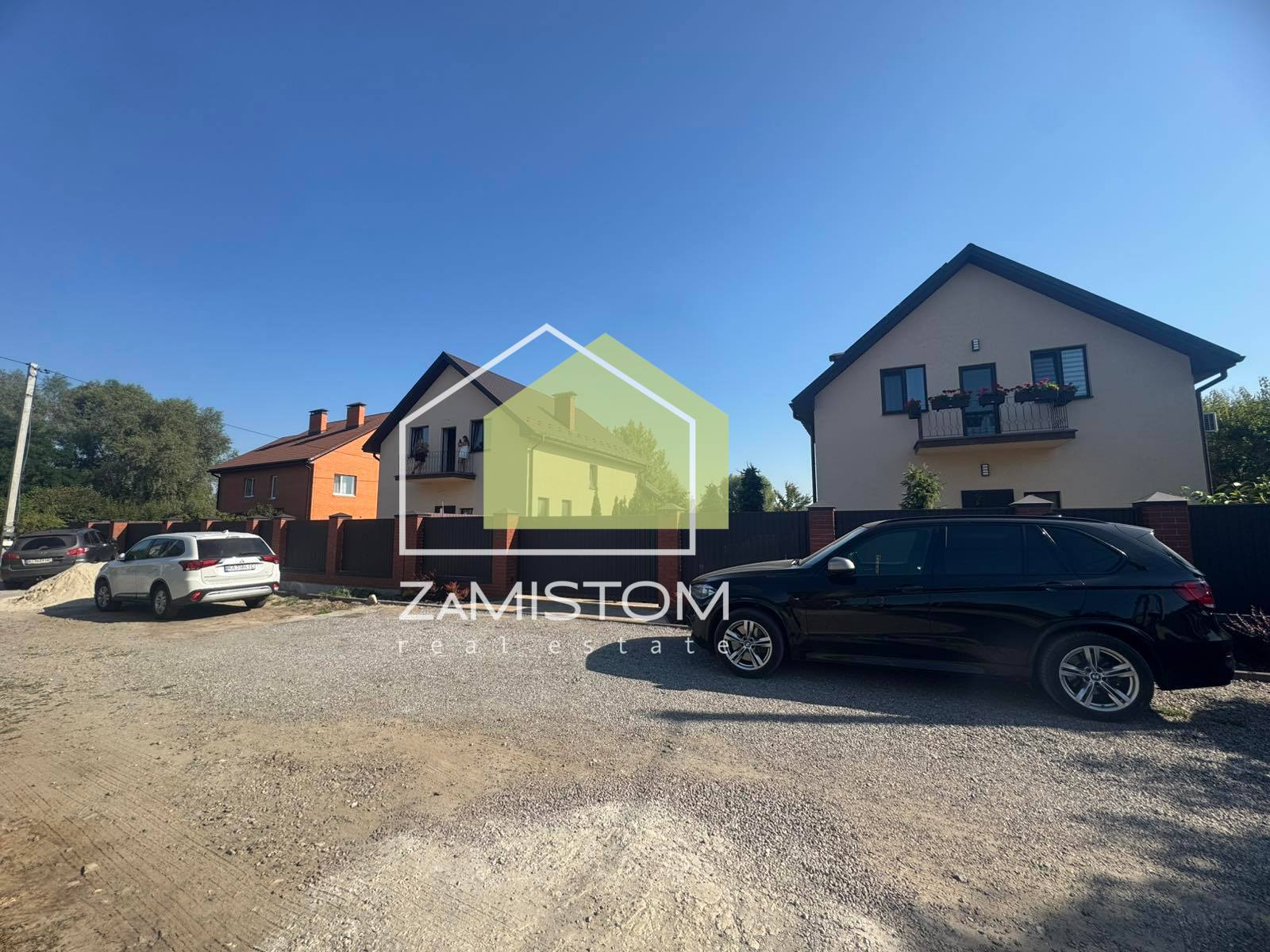 Продаж будинку 141 м²