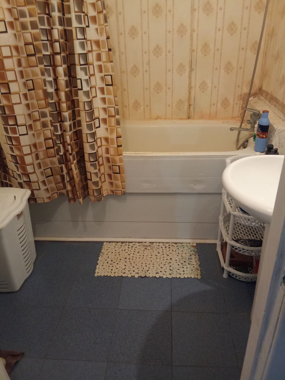 Продажа 2-комнатной квартиры 70 м², Тополевая ул., 20