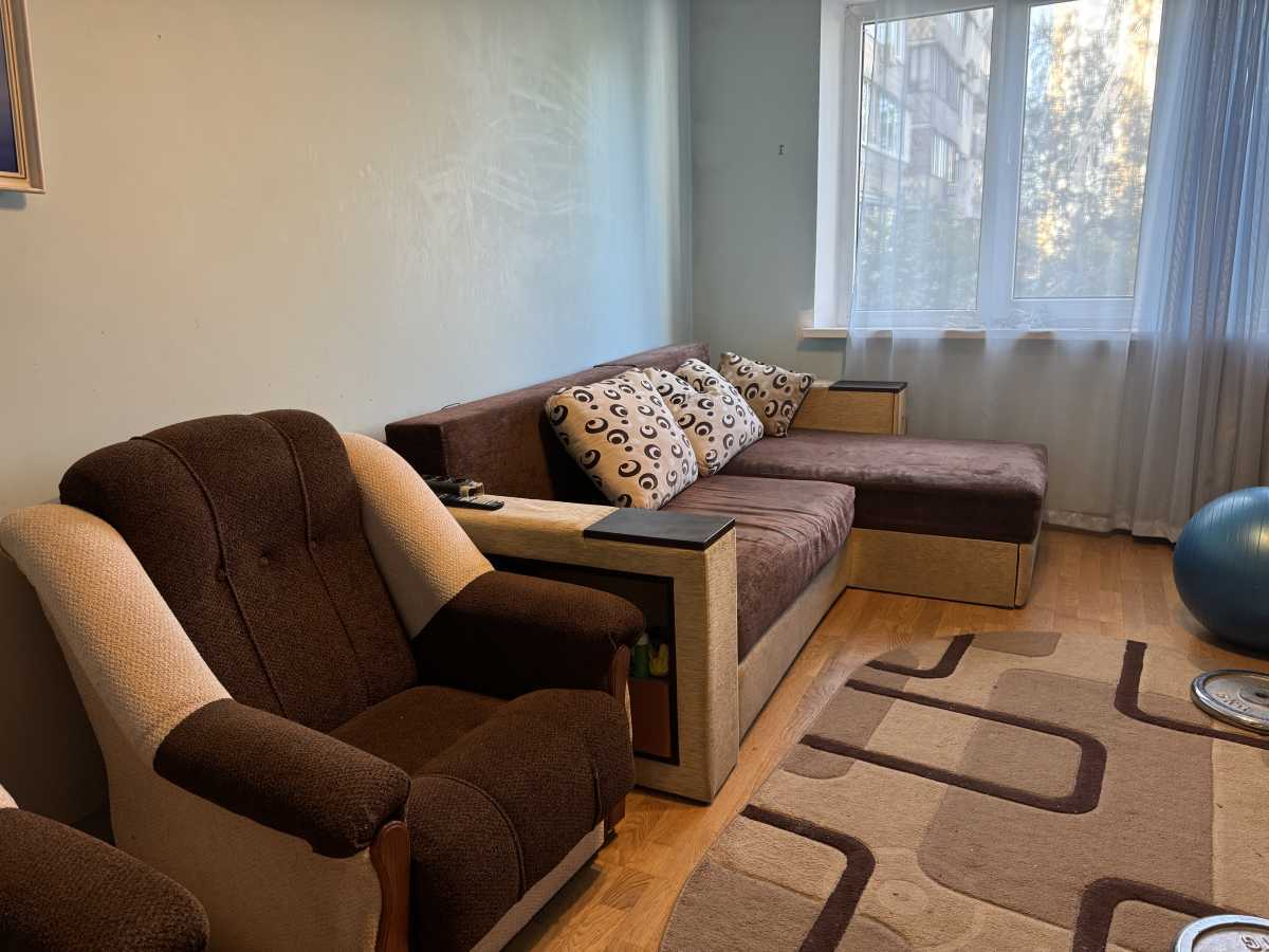 Оренда 3-кімнатної квартири 70 м², Свободи просп., 5