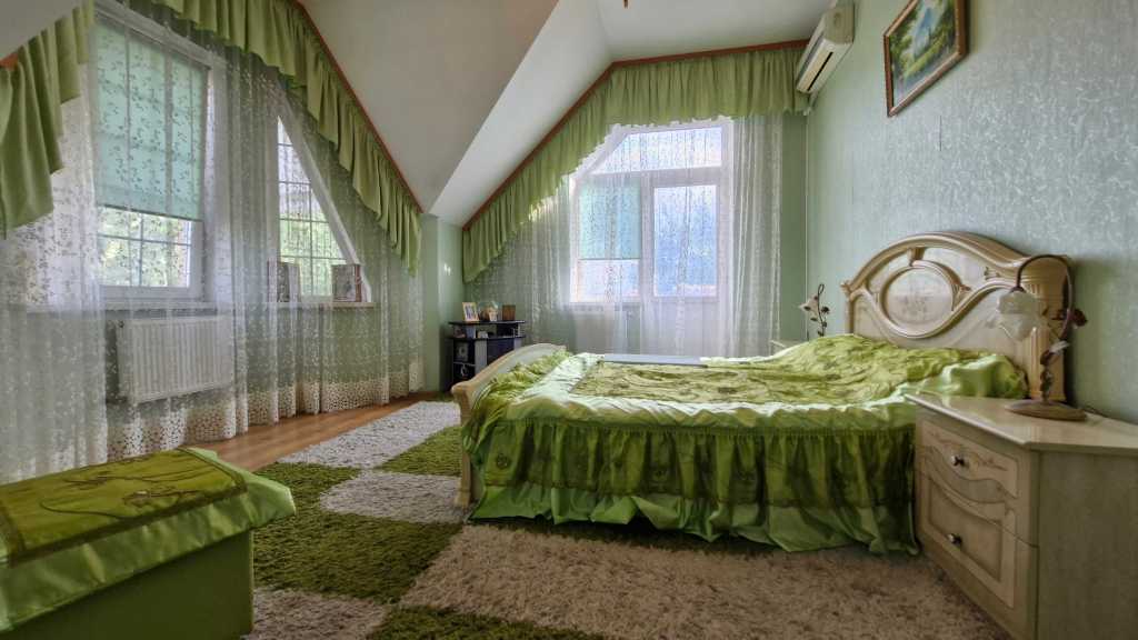 Продаж будинку 220 м², Старо-Житомирська