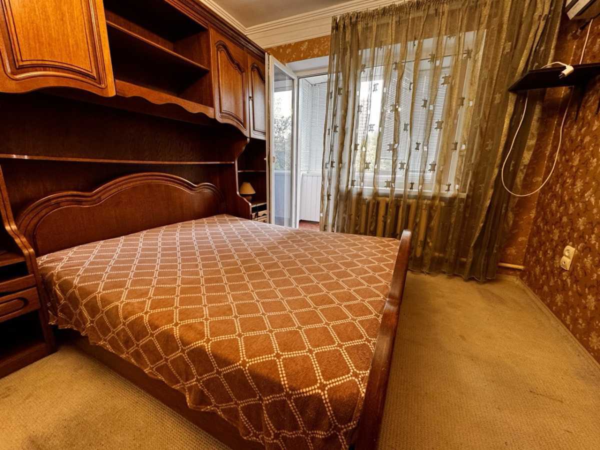 Продаж 2-кімнатної квартири 46 м², Михайла Донця вул., 27А
