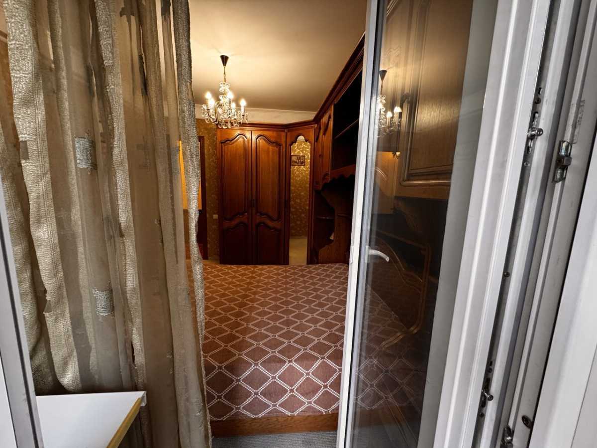 Продаж 2-кімнатної квартири 46 м², Михайла Донця вул., 27А