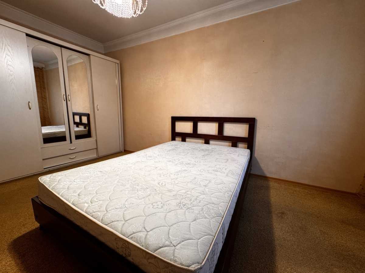 Продаж 2-кімнатної квартири 46 м², Михайла Донця вул., 27А