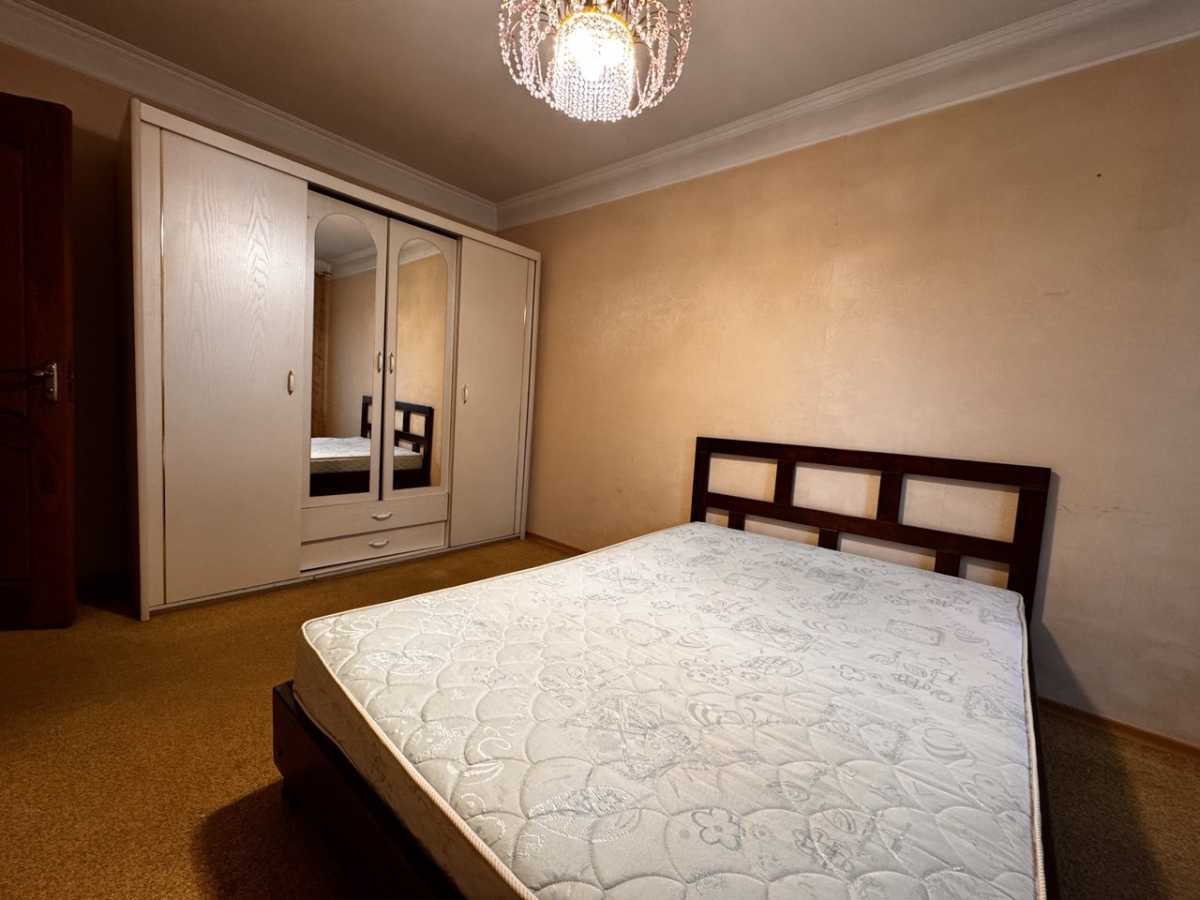 Продаж 2-кімнатної квартири 46 м², Михайла Донця вул., 27А