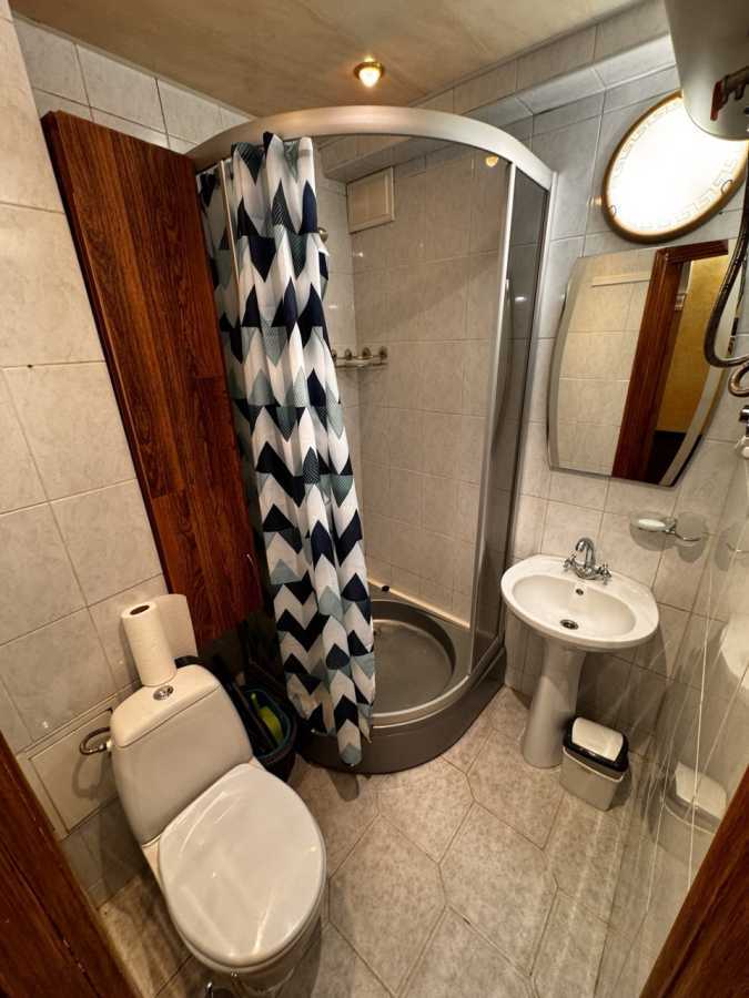 Продаж 2-кімнатної квартири 46 м², Михайла Донця вул., 27А