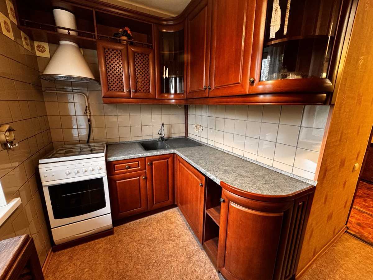 Продаж 2-кімнатної квартири 46 м², Михайла Донця вул., 27А