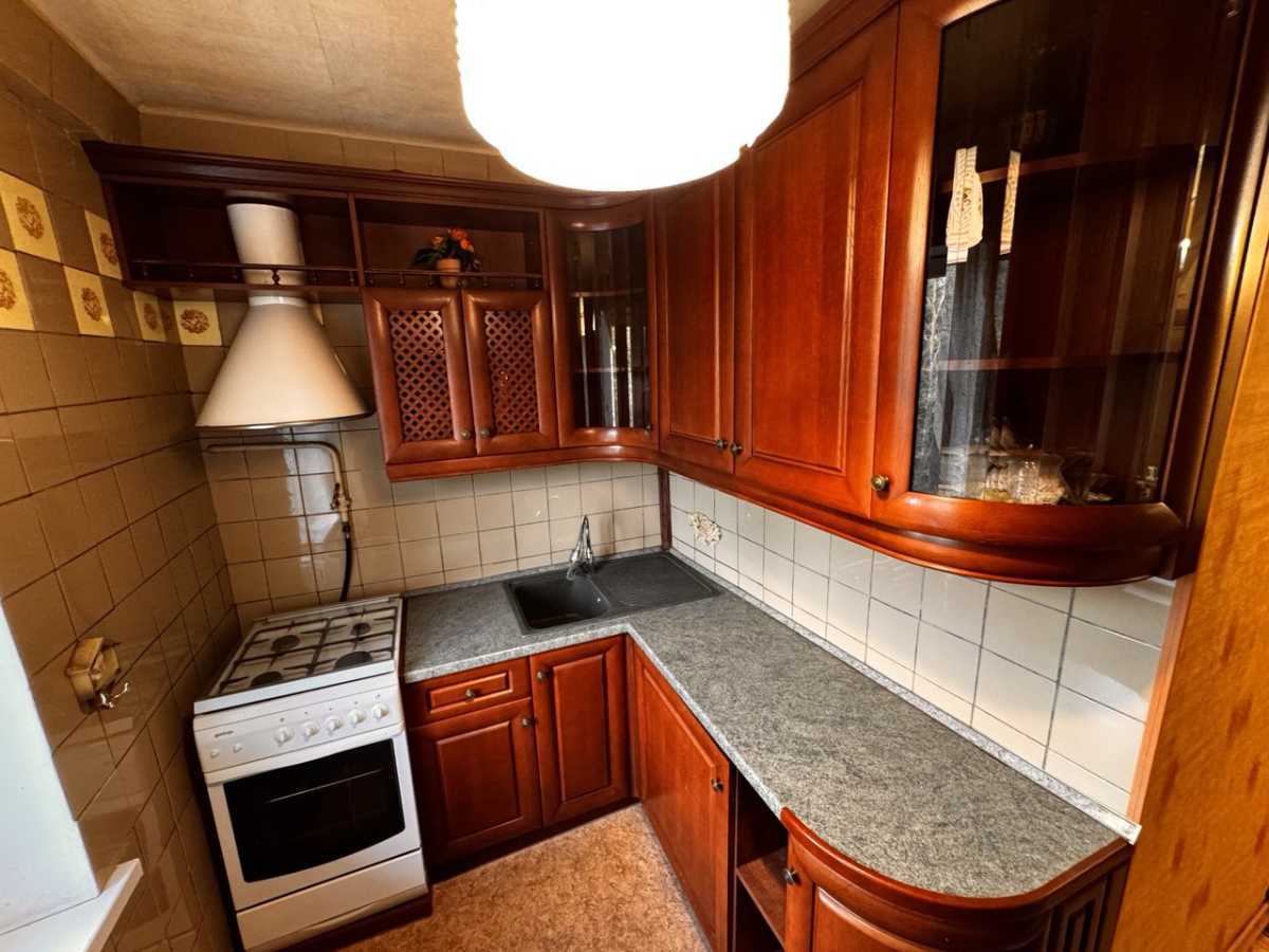Продаж 2-кімнатної квартири 46 м², Михайла Донця вул., 27А