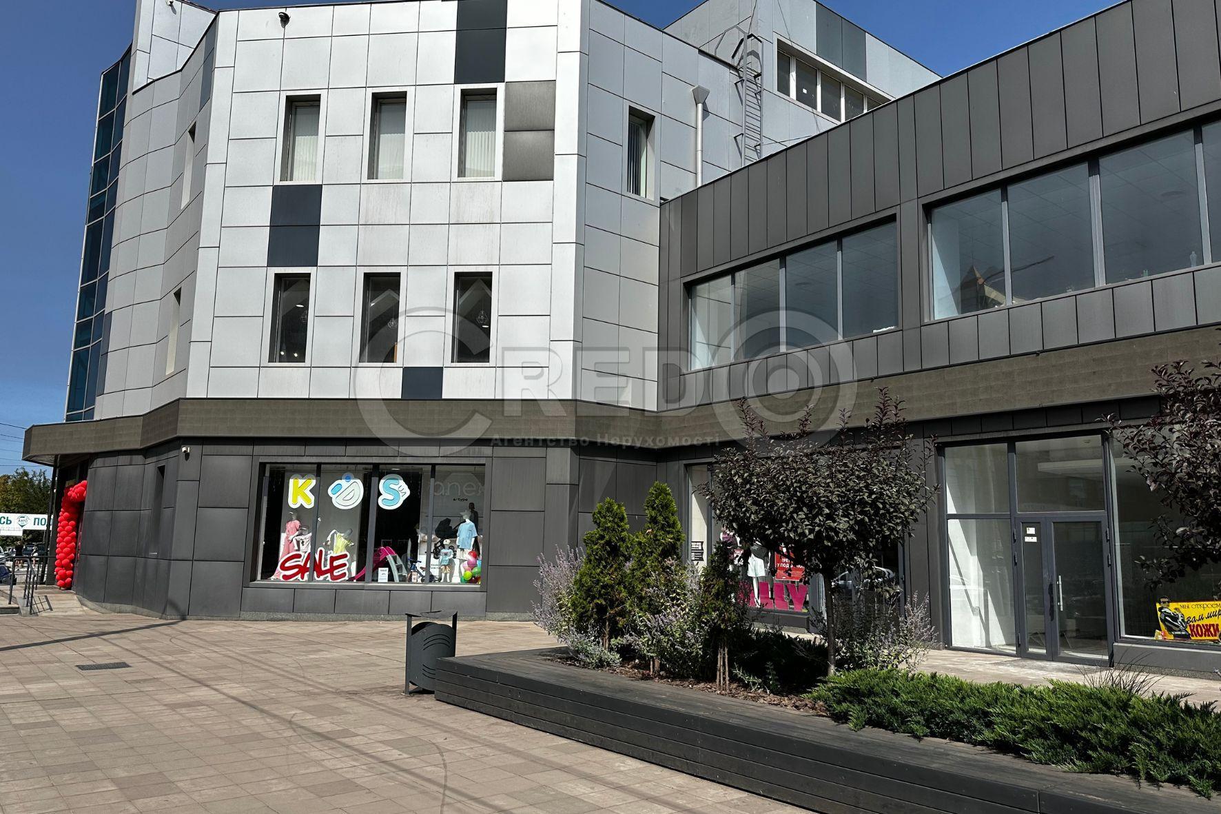 Аренда магазина 530.5 м², Гагарина просп.