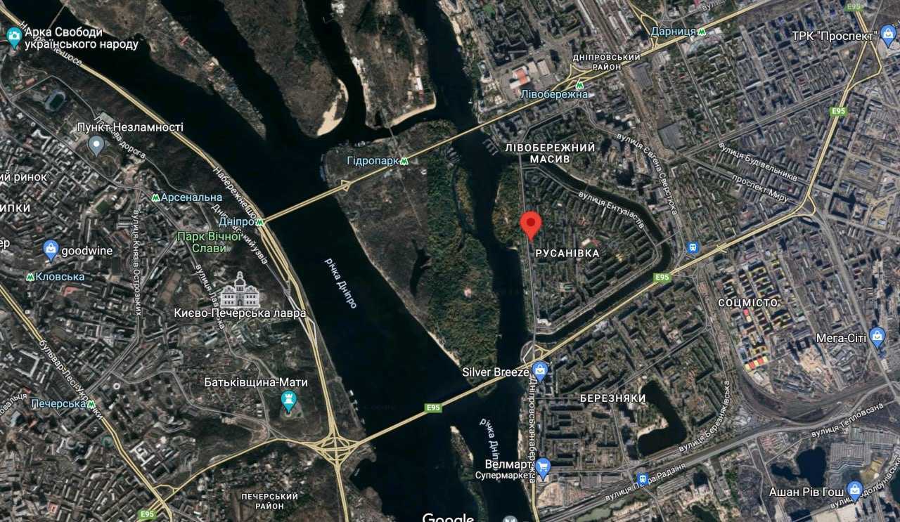 Продажа 2-комнатной квартиры 46.2 м², Русановский бул., 10