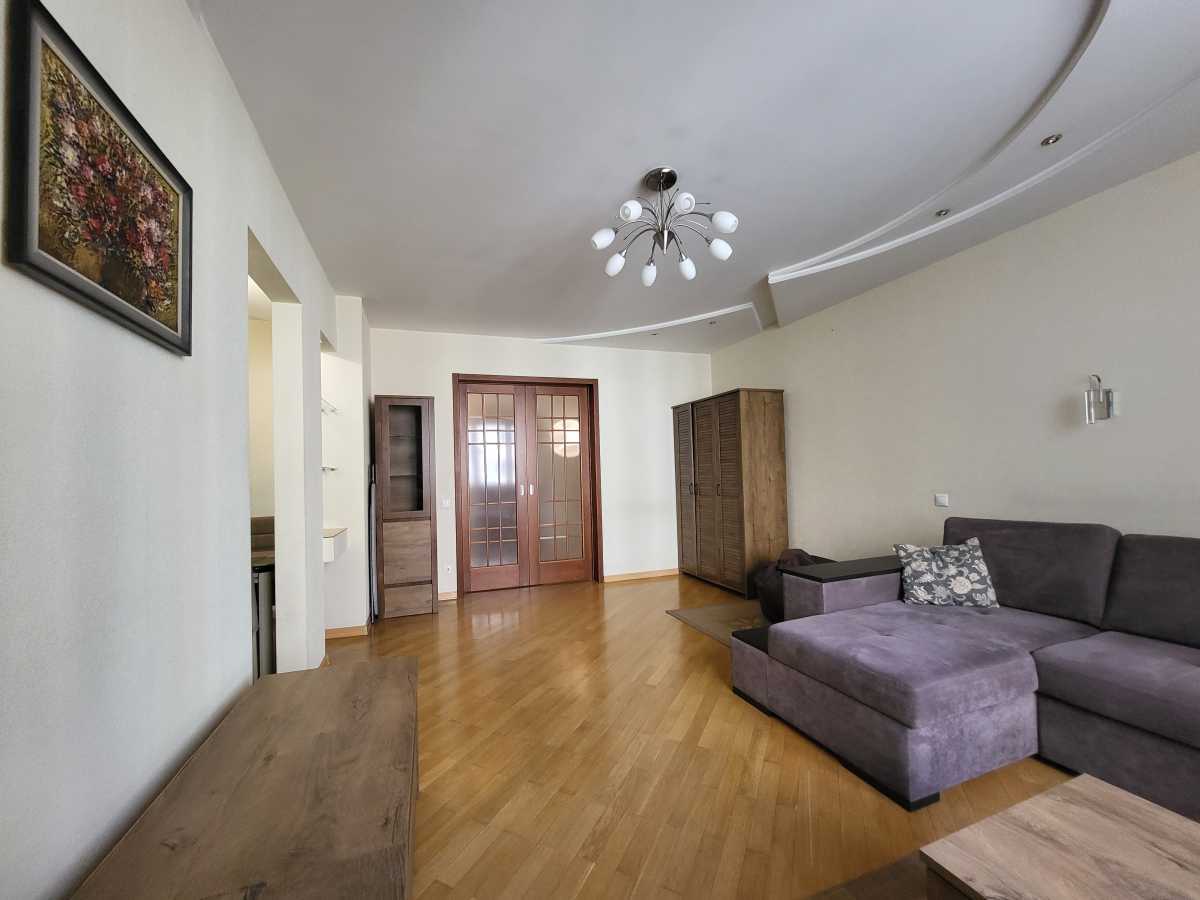 Аренда 1-комнатной квартиры 50 м², Раисы Окипной ул., 8