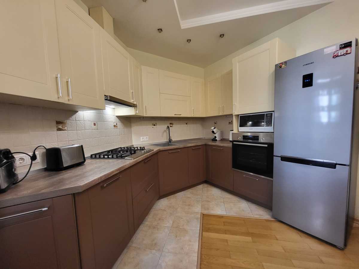Аренда 1-комнатной квартиры 50 м², Раисы Окипной ул., 8