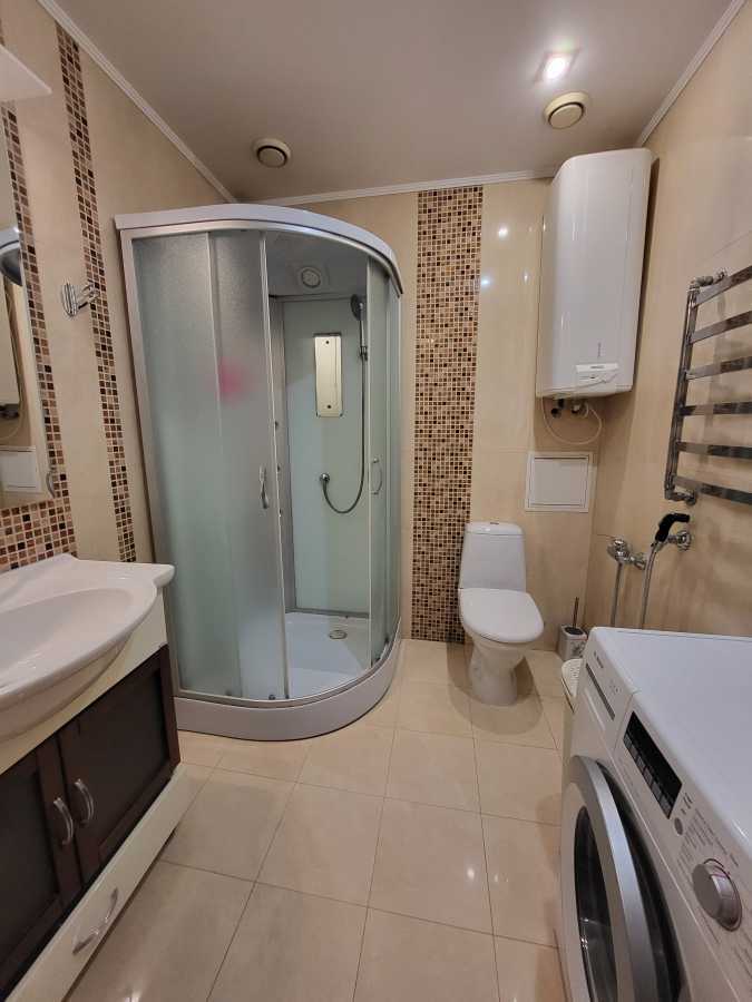 Аренда 1-комнатной квартиры 50 м², Раисы Окипной ул., 8