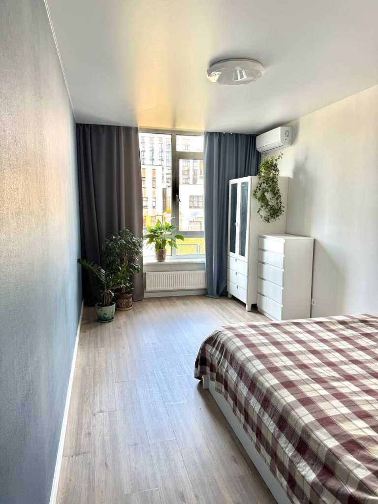Оренда 3-кімнатної квартири 80 м², Родини Кістяківських, 2а