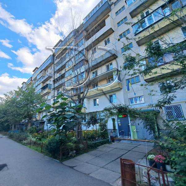 Продажа 1-комнатной квартиры 35 м², Лесной просп., 33