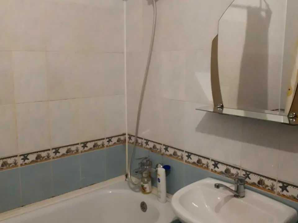 Оренда 2-кімнатної квартири 76 м², Вишняківська вул., 13