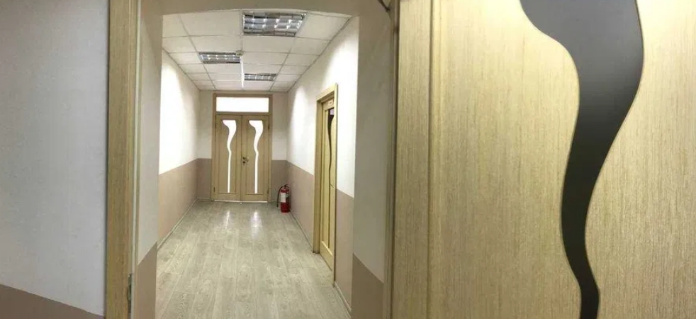 Оренда приміщення вільного призначення 1613 м², Неделина вул.