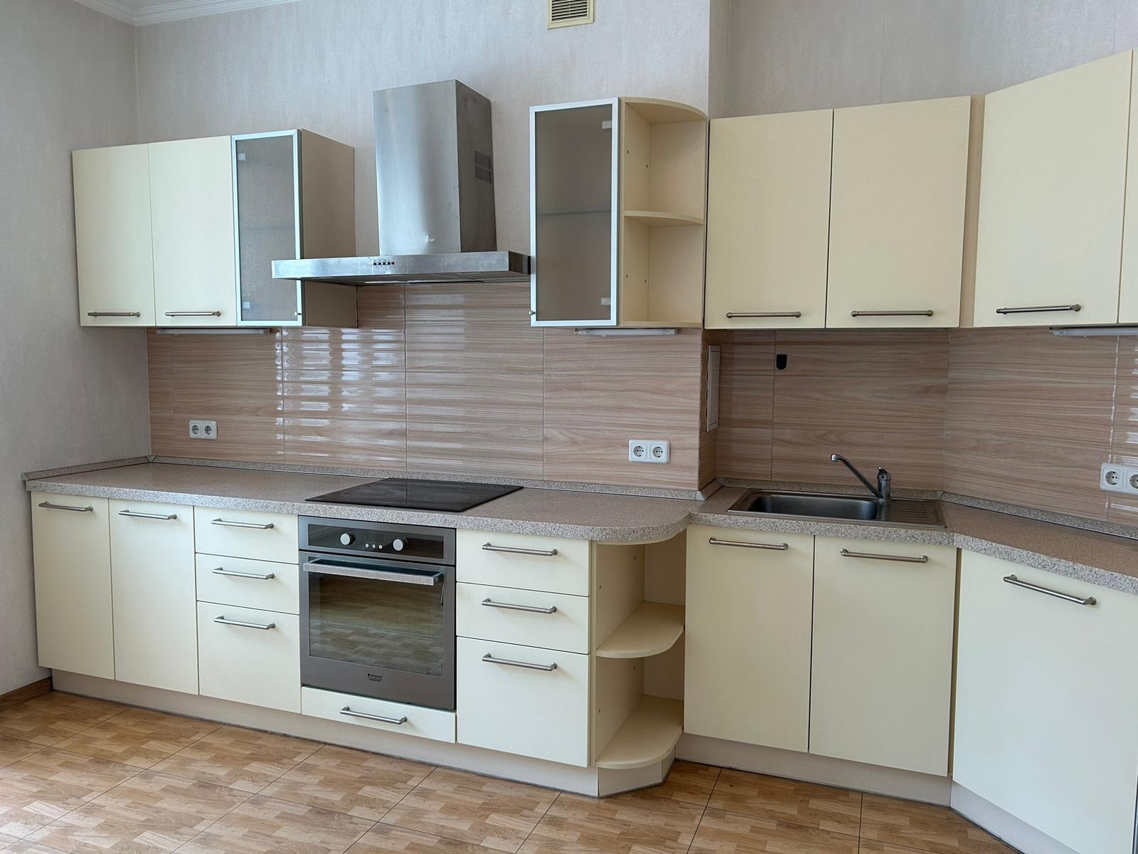 Аренда 2-комнатной квартиры 80 м², Вячеслава Черновола ул., 25