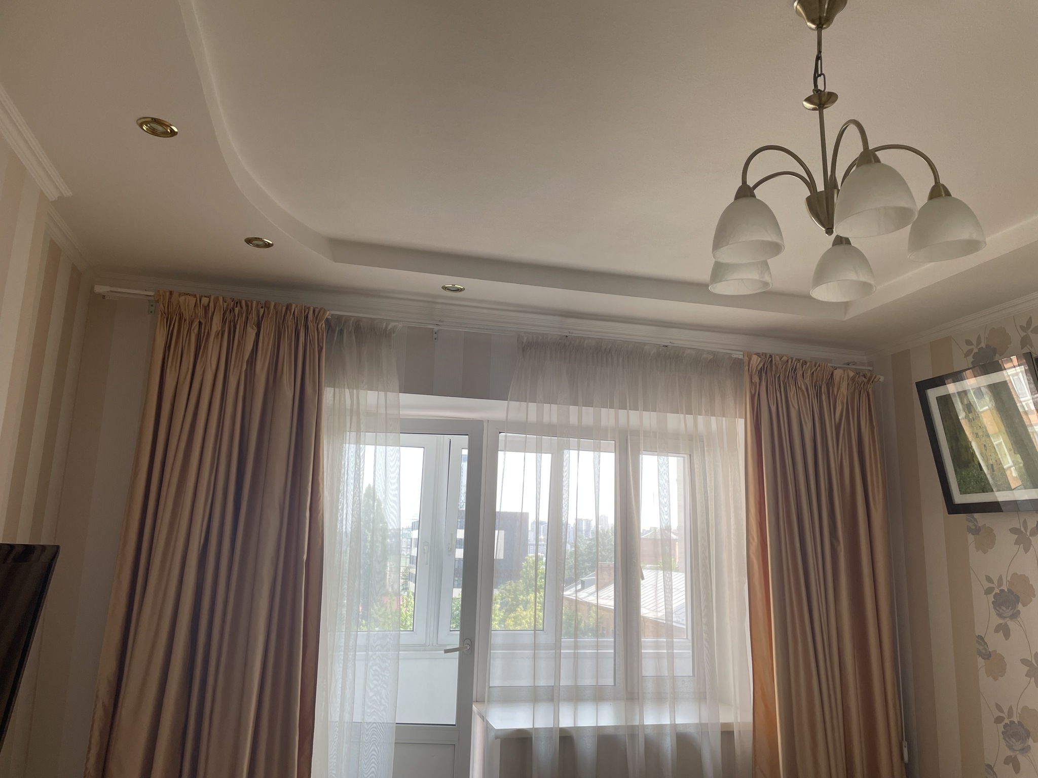 Аренда 2-комнатной квартиры 80 м², Вячеслава Черновола ул., 25