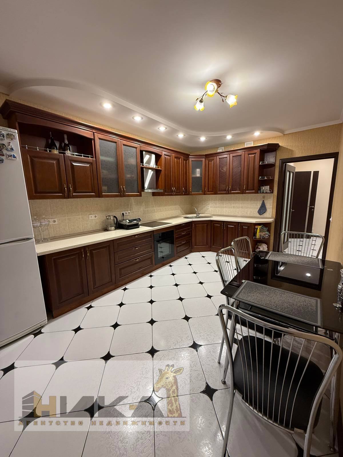Продажа 1-комнатной квартиры 56 м², Товарищеская ул.
