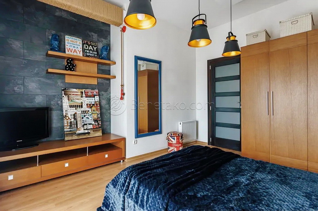 Аренда дома 200 м², Гаршина ул.