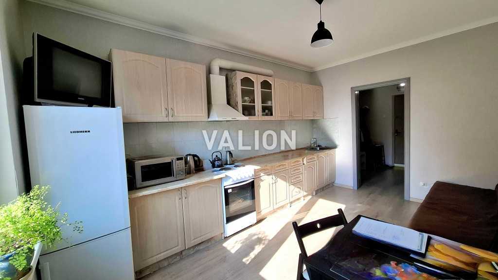 Продаж 1-кімнатної квартири 48 м², Урлівська вул., 14