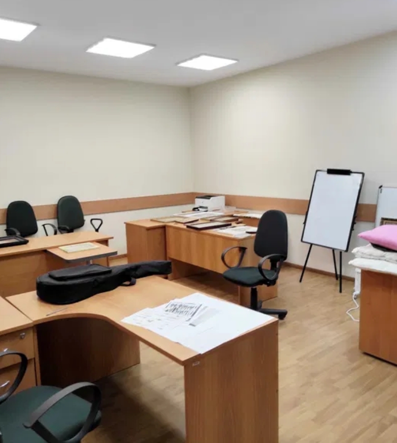 Оренда приміщення вільного призначення 330 м², Базарна вул.