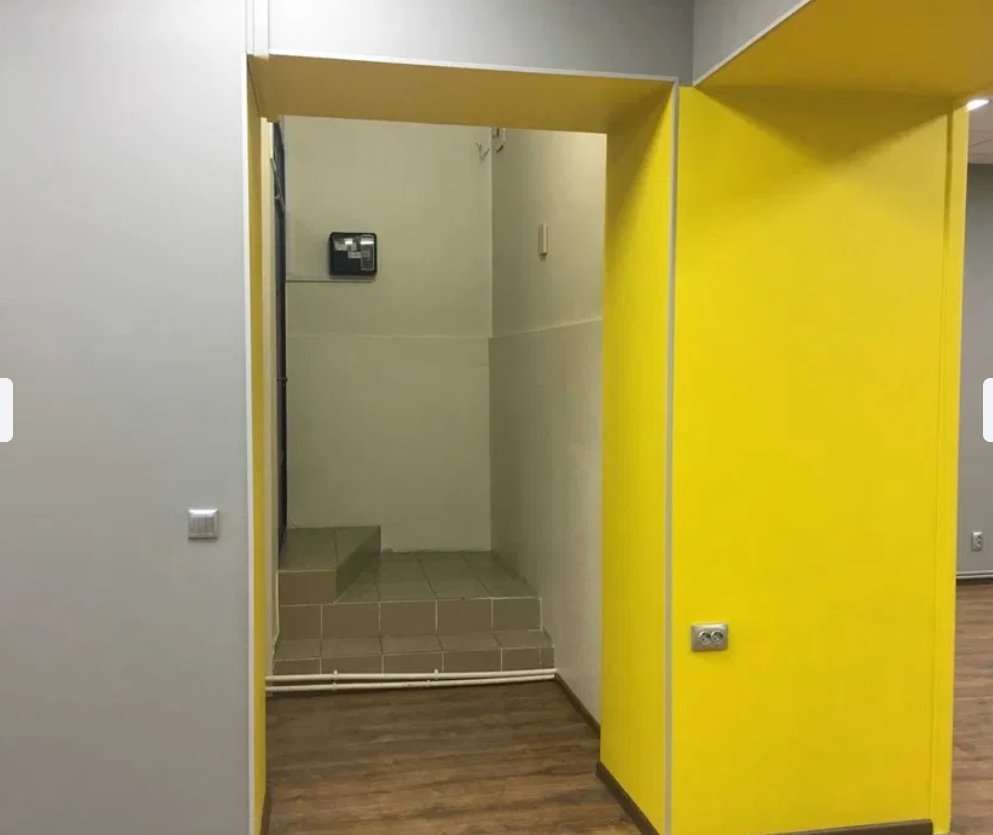 Оренда приміщення вільного призначення 200 м², Базарна вул.