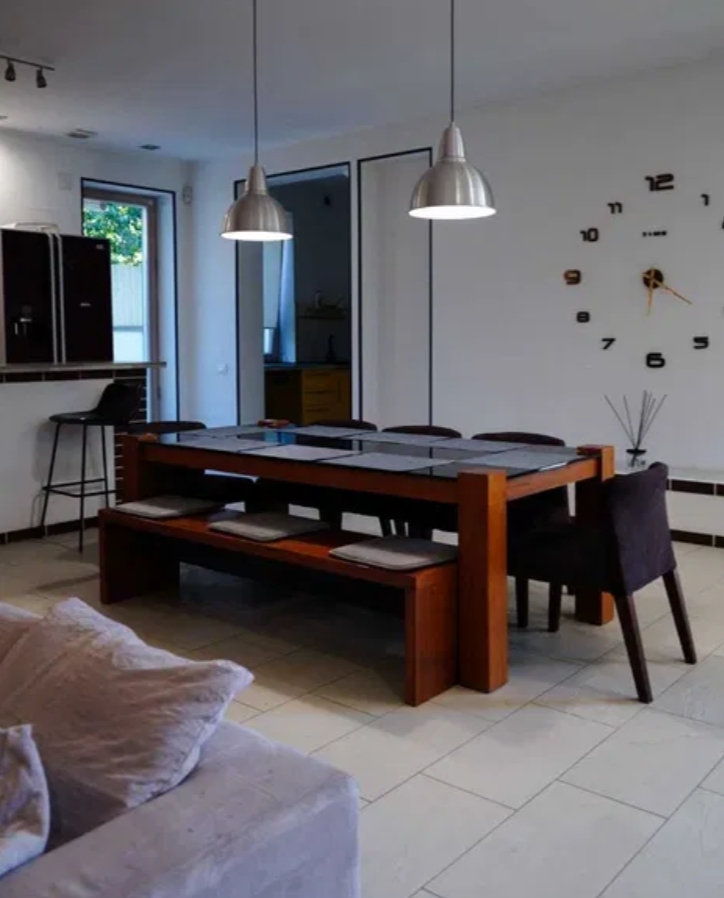 Оренда будинку 300 м², Толбухина вул.