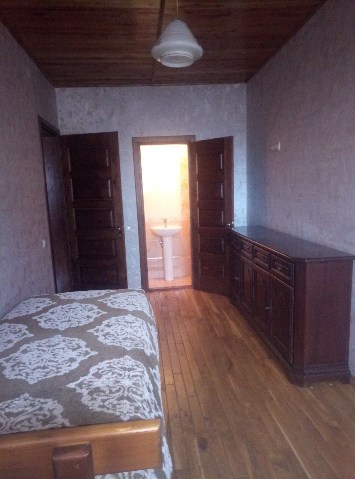 Оренда будинку 200 м², Павла Чубинського вул.