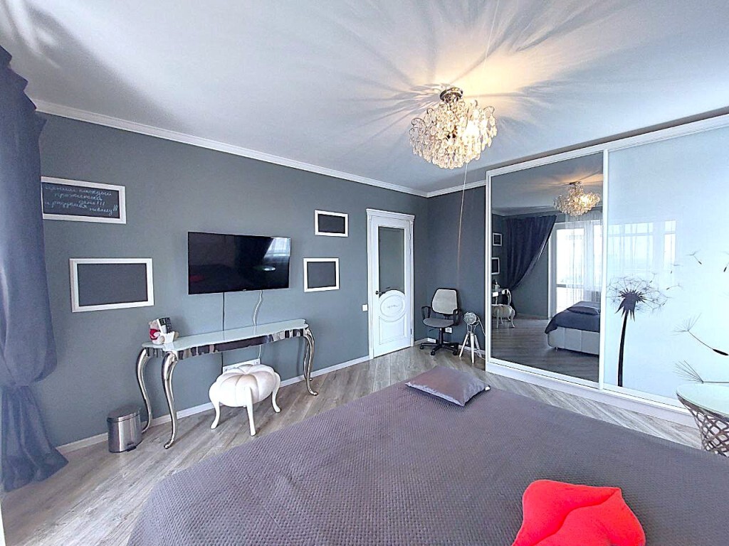 Продаж 4-кімнатної квартири 79 м², Семена Палія вул., 64