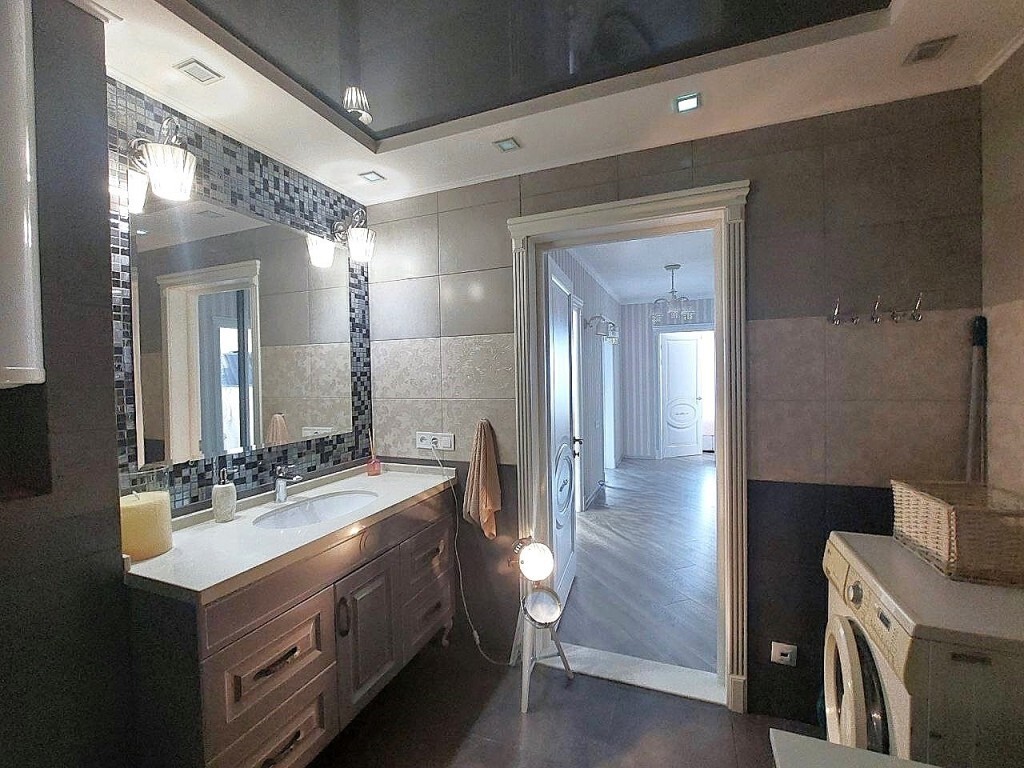 Продаж 4-кімнатної квартири 79 м², Семена Палія вул., 64