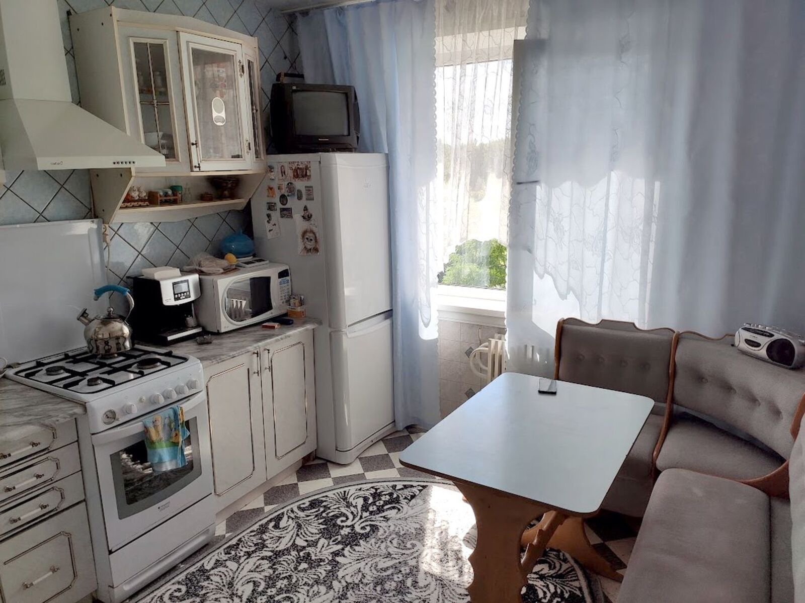 Продажа 3-комнатной квартиры 66 м², Шолохова ул., 25