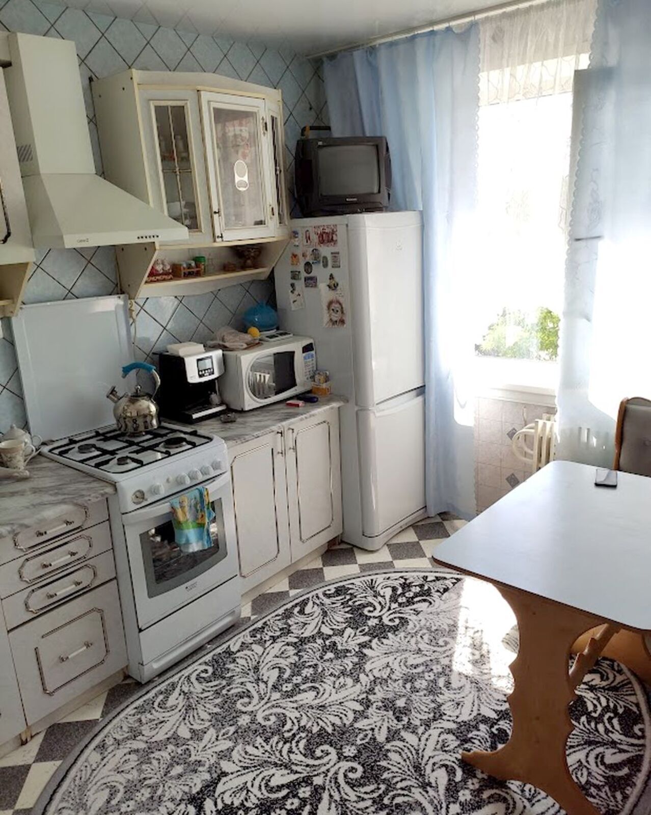 Продажа 3-комнатной квартиры 66 м², Шолохова ул., 25
