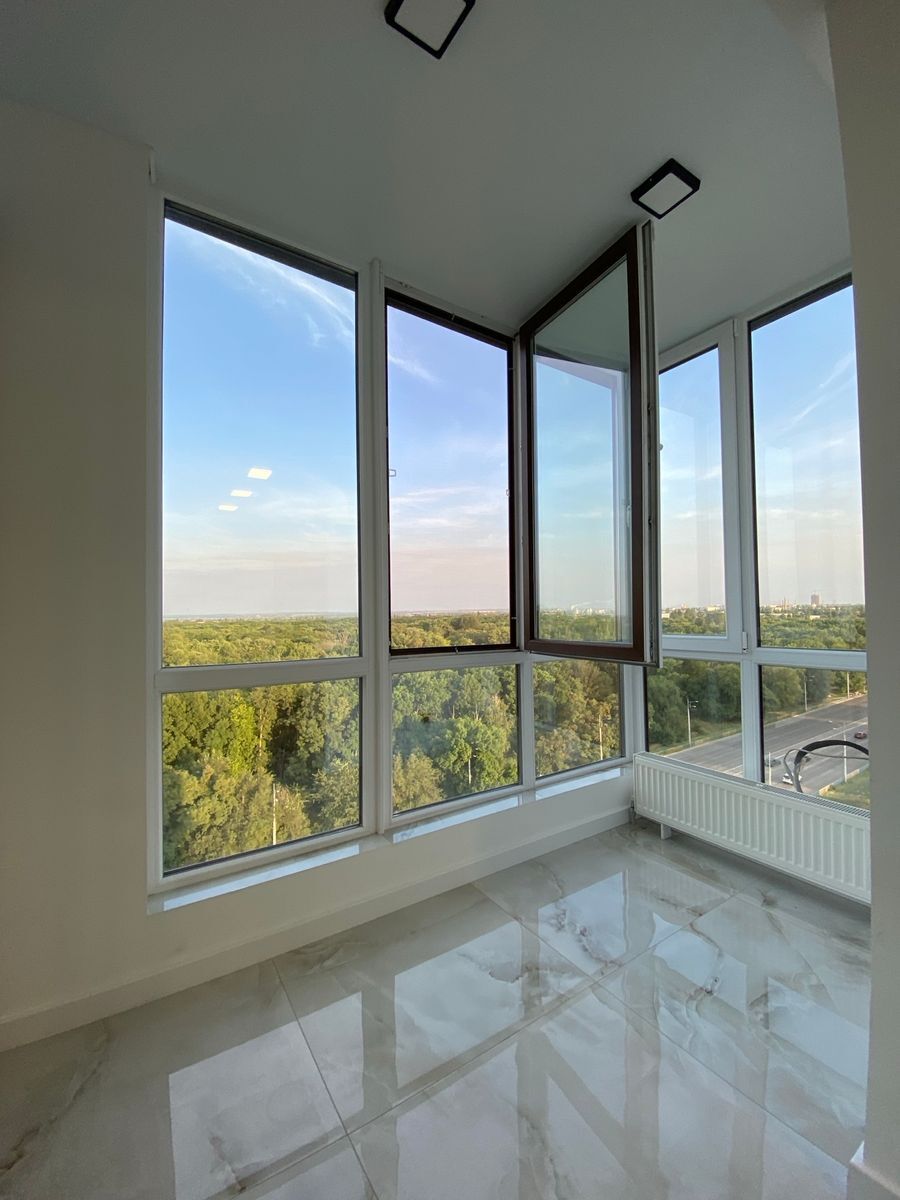 Продажа 2-комнатной квартиры 68 м²